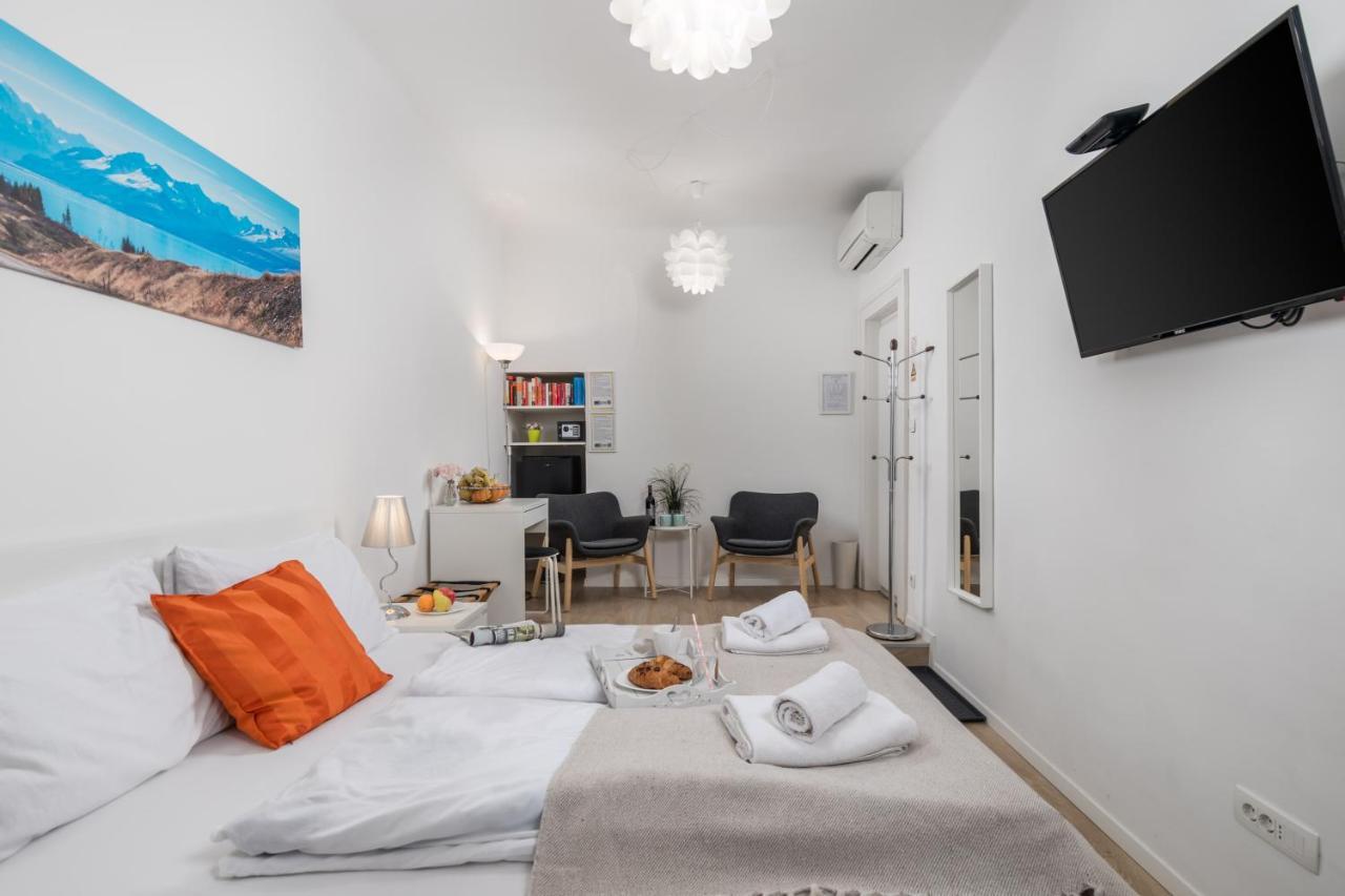 Delta Rooms Rijeka Luaran gambar