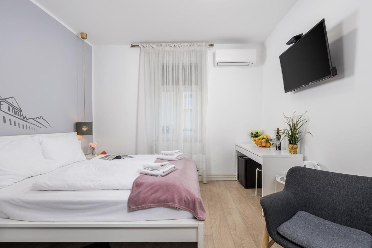 Delta Rooms Rijeka Luaran gambar